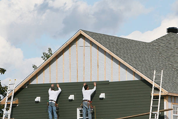 Professional Emergency Siding Repair technician working in Hacksneck, VA